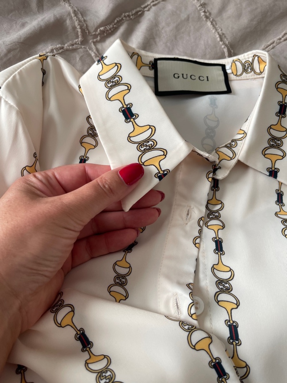 Gucci Cream Button-Down Shirt with Gold & Black Equestrian Chain Print